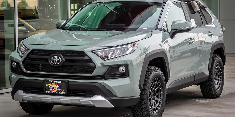 Toyota RAV4 Black Rhino Boxer
